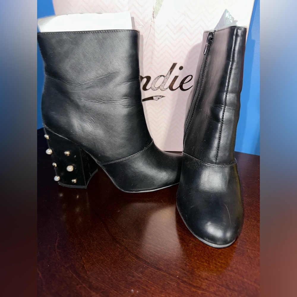Candies heel boots